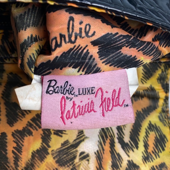 PATRICIA FIELD Barbie Luxe Black Gold Clutch Faux Crocodile - Picture 6 of 7